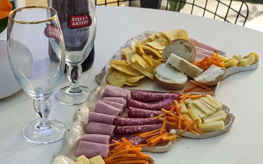 Hizo una mega tabla de picada con la forma de Argentina, fue un laburazo y la mostró: ”Tierra del Fuego me complicó la vida”