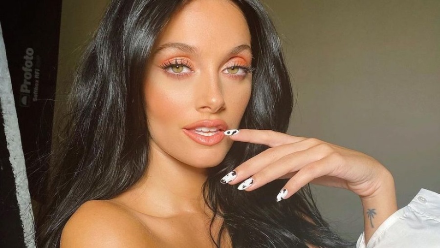 Oriana Sabatini se animó a un jugado cambio de look: ”Se tiñó las...”