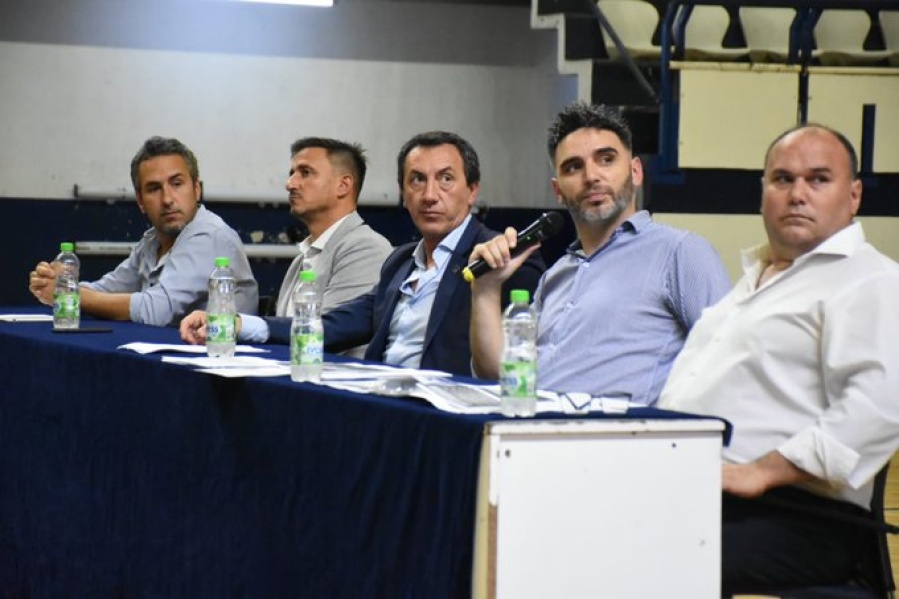 El mercado del Lobo: Una continuidad cerrada, una respuesta que se dilata y la probable salida de un referente