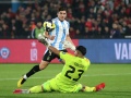 Argentina le ganó a Chile con un golazo de Julián Álvarez y lo dejó al borde de la eliminación