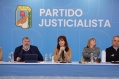 Cristina Kirchner se reunió con senadores peronistas y se muestra firme ante la Corte: “Voy a estar acá”