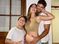 Jimena Barón compartió momentos íntimos con su familia a la espera de su bebé