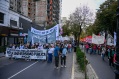 El centro platense copado por docentes y estudiantes universitarios: las mejores imágenes de una nueva movilización