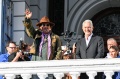 Furor por Johnny Depp en La Plata: Fue declarado “visitante ilustre” y miles de personas lo recibieron en la municipalidad