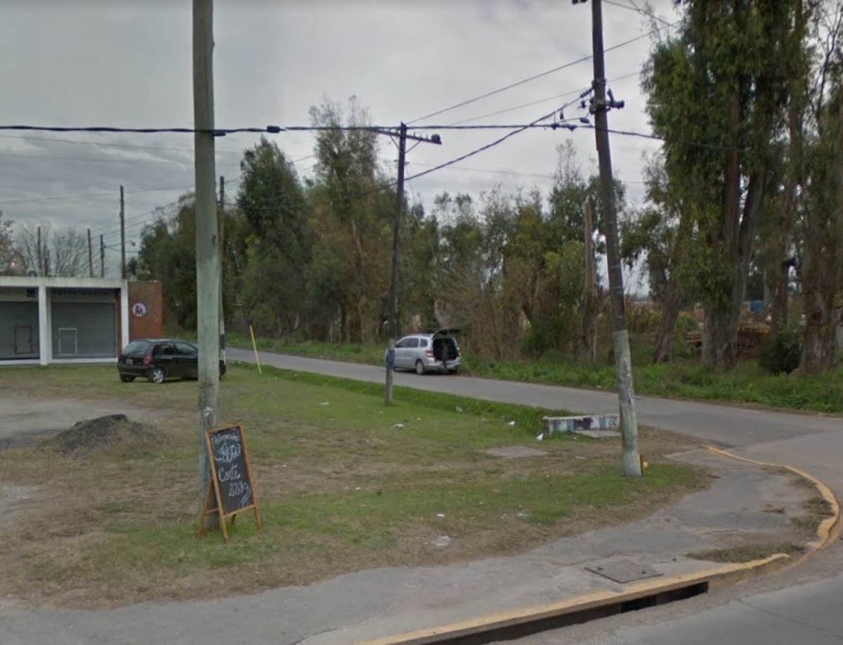 En Villa Elvira reclamaron por el bacheo de la calle 98: "Lo vengo ...