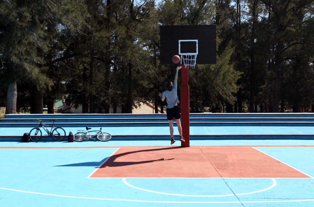 Ping Pong, kayak y básquet todas las actividades que se pueden disfrutar al aire libre en la