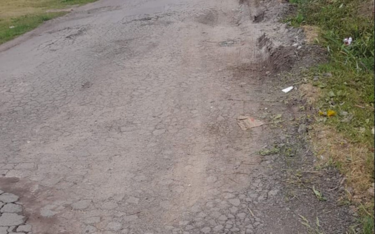 Vecinos de San Carlos mostraron su enojo por el mal estado de las ...
