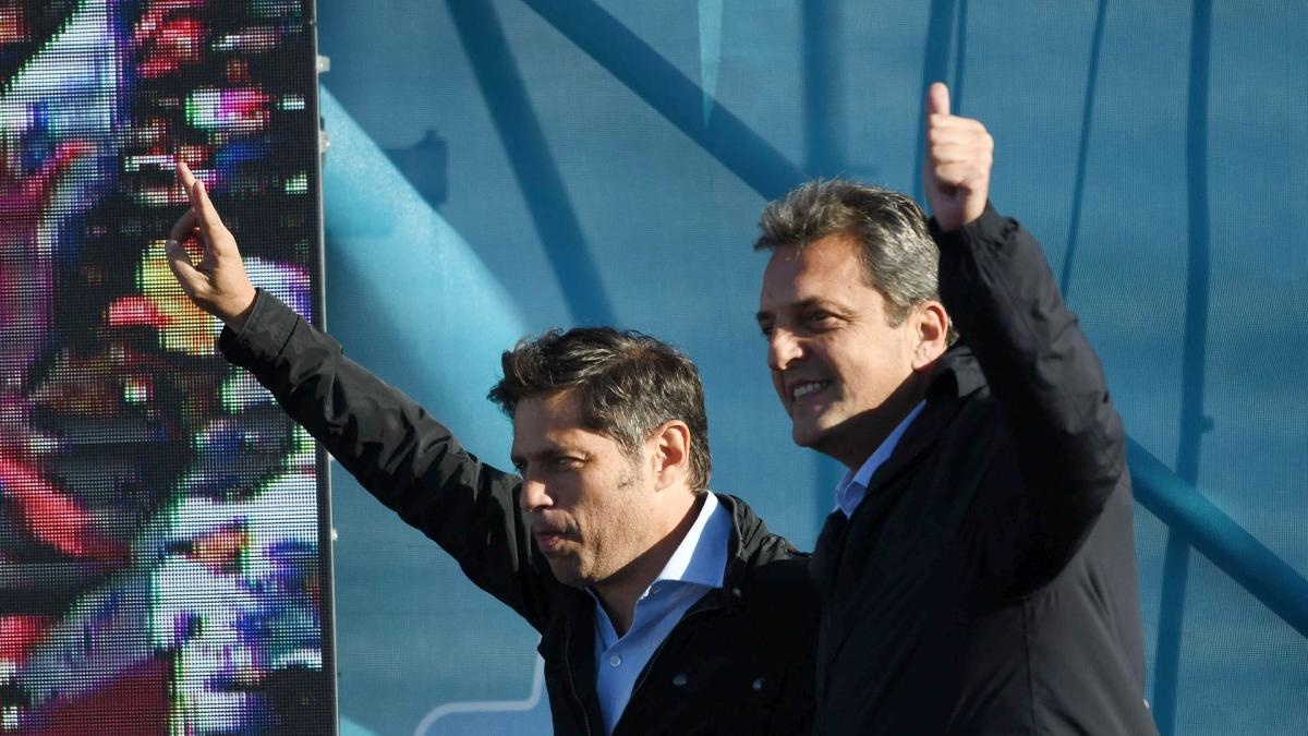 En el Día de la Lealtad, Massa y Kicillof encabezaron un masivo acto ...