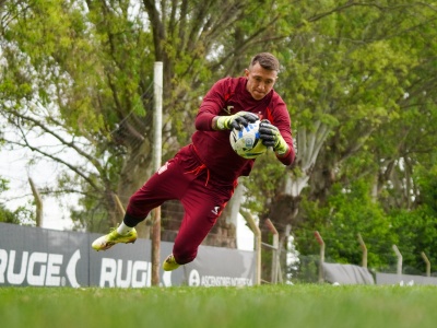 Fernando Muslera sacó pecho en la adversidad: "Nunca den por muerto a Estudiantes" 