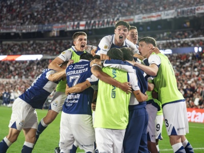 Tras asegurarse la permanencia Gimnasia ahora pretende meterse en los play off