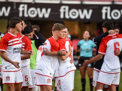 Los pibes del Pincha quieren ser semifinalistas
