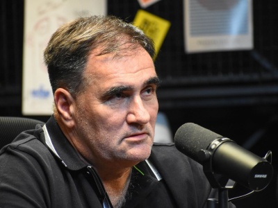 Anacleto confirmó que seguirá Zaniratto, que pretenden a Milton Casco y reveló dos puestos a reforzar