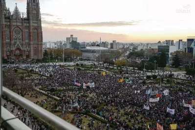 Organizaciones marcharán a Plaza Moreno para protagonizar el Ni Una Menos platense