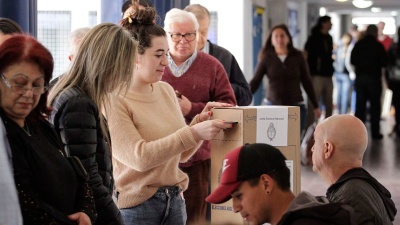 Se fijó la PASO bonaerense para el 13 de julio a la espera de una posible suspensión por parte de la Legislatura