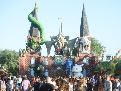 Comenzó la inscripción de muñecos de La Plata para la tradicional quema de fin de año