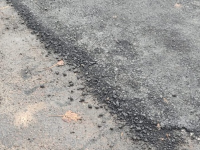 En Avenida 7 y esquina 77 los vecinos reclaman arreglo del asfalto