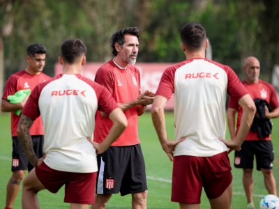 La formación de Domínguez para la Copa: Un retorno, dos interrogantes y la buena noticia que recibió