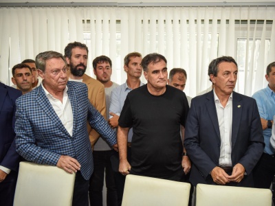 Asumió Carlos Anacleto, criticó la actitud de Cowen y le respondió al plantel que decidió no entrenarse: "Va a haber una..."