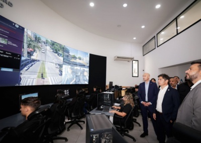 Kicillof: “Pese a que Milei nos robó los fondos de la seguridad, hacemos un gran esfuerzo para actuar mejor y más rápido"