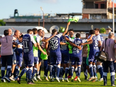 Zaniratto pidi&oacute; por su continuidad y la dirigencia del Lobo en una negociaci&oacute;n express sell&oacute; su continuidad