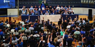 Fue el último candidato Tripero postulado y jugó una carta fuerte: Presentó al mánager, coordinador y habló de griguolización