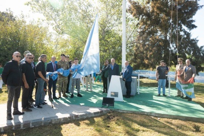 Mario Secco reivindicó su apoyo a la causa Malvinas con un emotivo homenaje a los veteranos