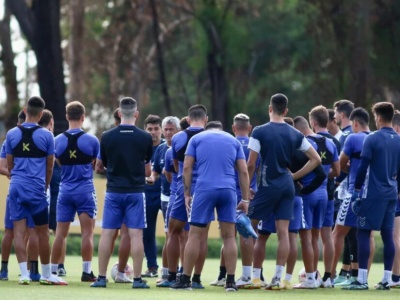 Lo dirigi&oacute; Maradona, se fue mal del Lobo y tras nueve meses de inactividad regres&oacute; al f&uacute;tbol