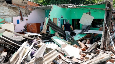 Un terremoto de magnitud 7,4 sacudi&oacute; Colombia: hay heridos, graves da&ntilde;os y aeropuertos cerrados
