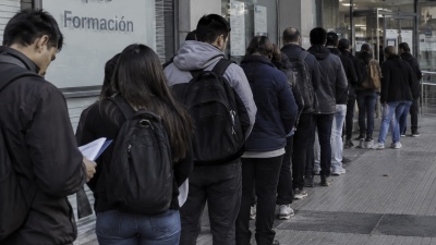 Preocupante dato del empleo en Argentina: la desocupaci&oacute;n lleg&oacute; al nivel m&aacute;s alto desde 2021