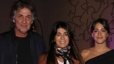 Tini Stoessel podr&iacute;a llevar a sus padres a la Justicia y revelaron los dos graves motivos detr&aacute;s del conflicto