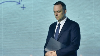 Manuel Adorni present&oacute; 78 p&aacute;ginas ante la Justicia para justificar su patrimonio y respondi&oacute; por sus d&oacute;lares y propiedades