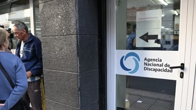 Detectaron graves irregularidades en compras de la ex Andis: sobreprecios de hasta 1972% y una pr&oacute;tesis que nunca lleg&oacute;