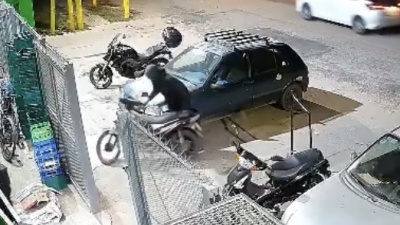 &ldquo;Puerta giratoria&rdquo; en La Plata: cay&oacute; por robar una moto, recuper&oacute; la libertad y volvi&oacute; a la calle
