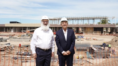 Alak recorri&oacute; las obras del nuevo shopping de La Plata: &ldquo;Viene a consolidar un nuevo polo comercial y de servicios&rdquo;