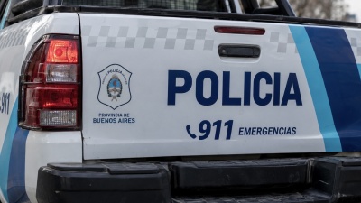 Un polic&iacute;a mat&oacute; a tiros a un joven en La Plata: la versi&oacute;n sobre el violento episodio que sacudi&oacute; a Barrio Aeropuerto