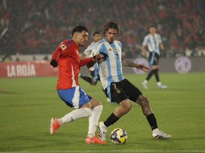 EN VIVO: Argentina le gana con un golazo de Julián Alvarez a Chile