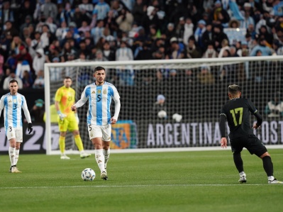 La Selección Argentina goleó 3 a 0 a El Salvador