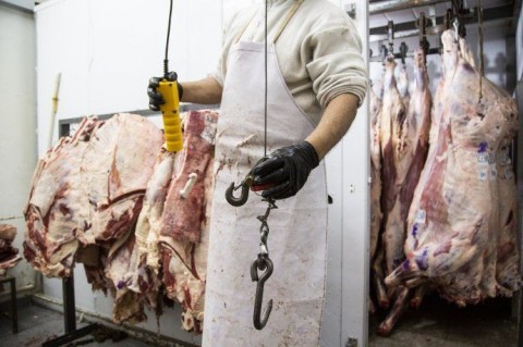 Supermercados no subirán los precios de la carne durante el fin de semana largo