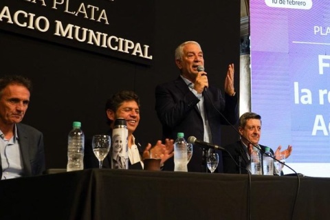 Alak destac&oacute; que gracias al Gobernador, se termin&oacute; una obra para que el agua llegue mejor y con m&aacute;s presi&oacute;n en La Plata