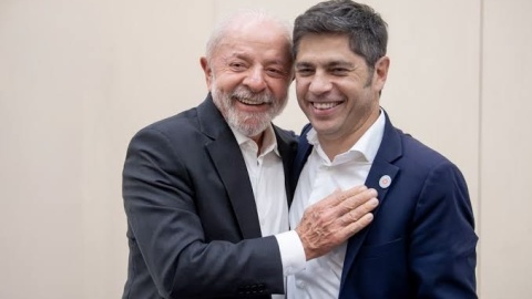 Kicillof celebr&oacute; el triunfo de Lula en Brasil y dej&oacute; un mensaje para Milei: &ldquo;Hay otro camino&rdquo;
