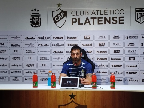 Zaniratto bancó al plantel por el paro, dejó en claro que sueña con seguir y le habló a la próxima dirigencia