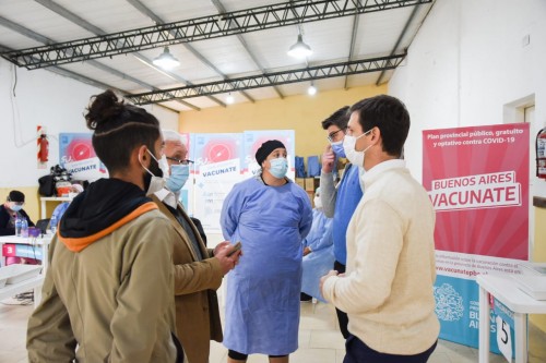 El tercer refuerzo contra el Coronavirus se aplicará en La Plata con prioridad para la población de riesgo y sin turno previo