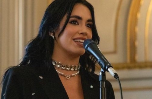 "La primera ley que voy a impulsar...": Lali Espósito bromeó en su discurso tras ser nombrada Personalidad Destacada