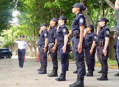 Provincia oficializó el aumento salarial para la Policía Bonaerense: el sueldo promedio llegará a 155 mil pesos