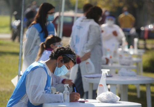 Se realizó un operativo sanitario en Altos de San Lorenzo: el 23% de los hisopados dio positivo