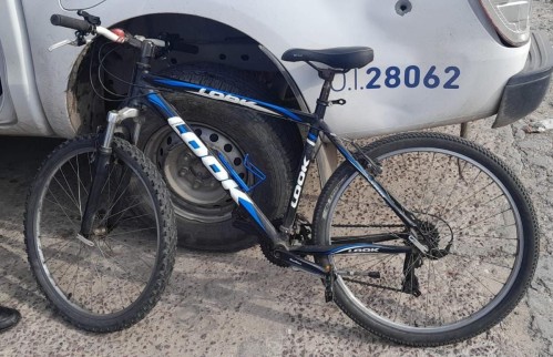 Apareció otro familiar de los célebres “hermanos macana”: fue aprehendido por robar una bicicleta en La Plata