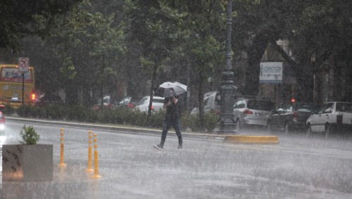 La tormenta de Santa Rosa se hizo presente en La Plata y se espera buen clima para el fin de semana