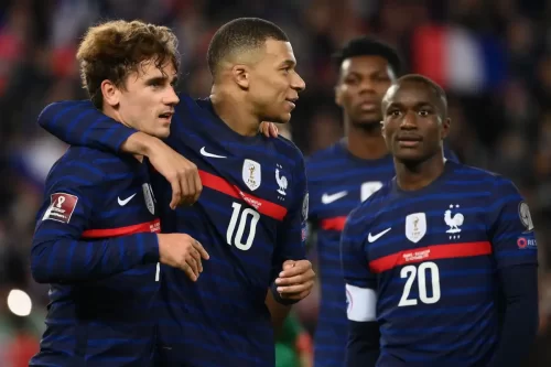 Un importante jugador de la selección Francesa sufrió una lesión y se quedará fuera del Mundial