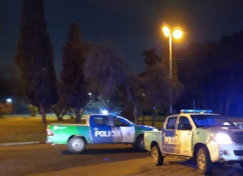 Insólita situación en Berisso: un hombre intentó "coimear" a un policía y fue detenido