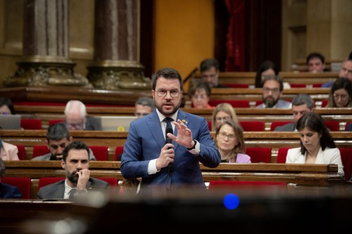 Espionaje español: llamaron a declarar a dos ministros
